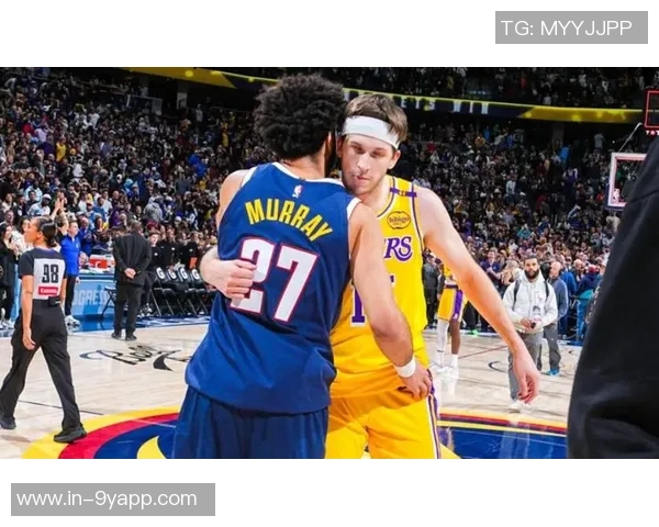 关键漏判引争议魔术掘金裁判报告揭示布莱克未判穆雷犯规真相