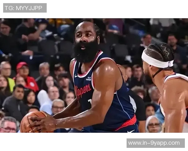 双爹战术的隐忧若卢指导继续重用哈登与伦纳德快船恐难逆袭成功