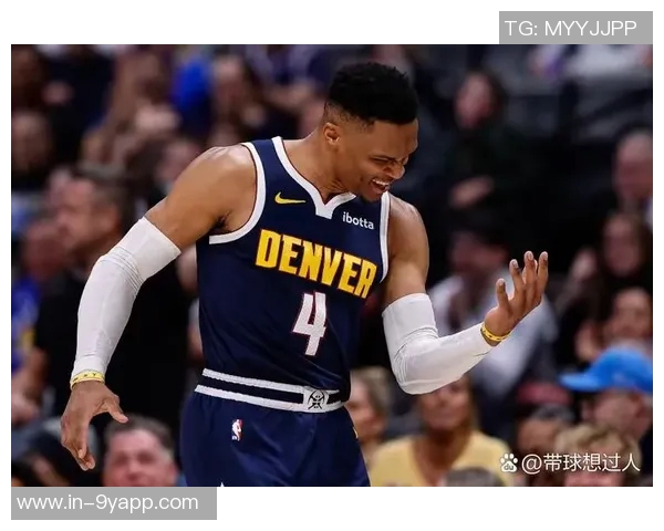 东詹联手再创佳绩本赛季第二次同场30分合砍四次其中两次对阵鹈鹕