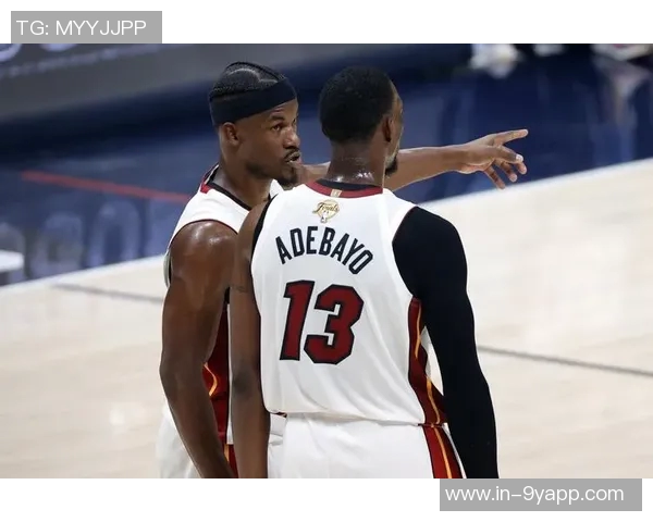 巴特勒表现平平仅得14分罚球命中率高但整体存在感不足 巴特勒表现平平仅得14分罚球命中率高但整体存在感不足